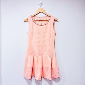 MANGANO Peach textured sleeveless dress with flared hem | Small *